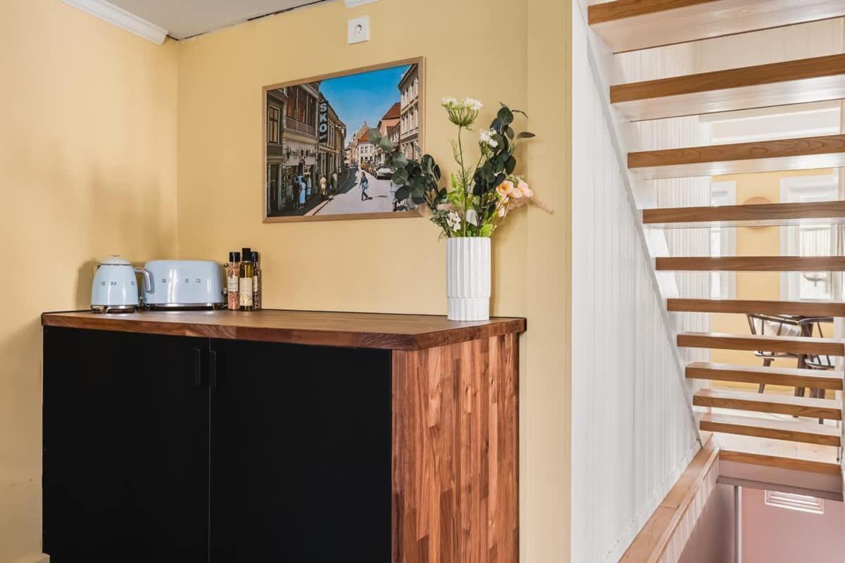 Dinbnb Homes I #1 Bnb In Bergen I Jacuzzi & Parking & Location Exterior photo
